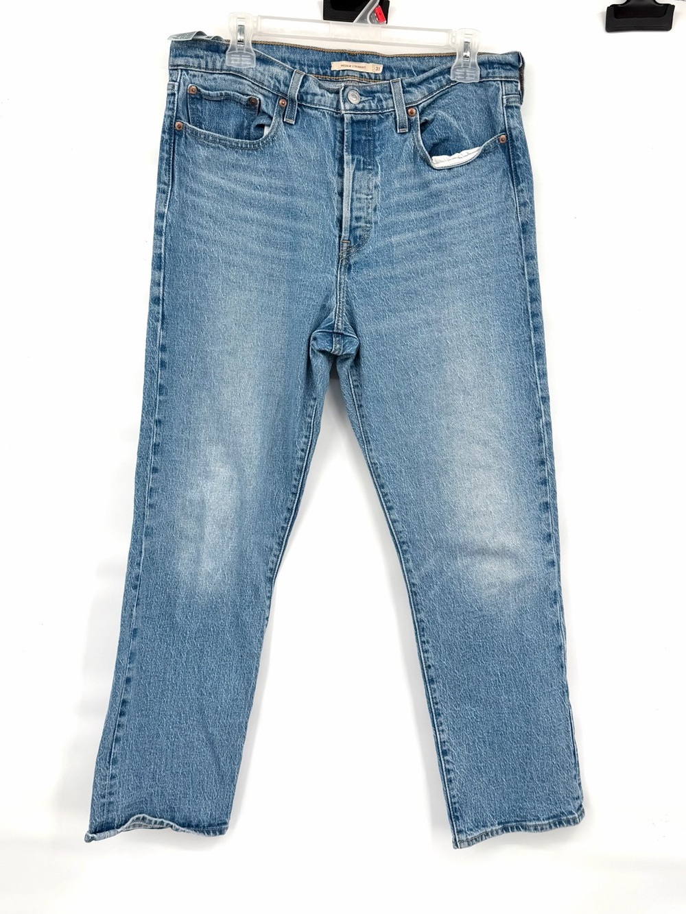 Levi’s light medium wash wedgie straight jeans